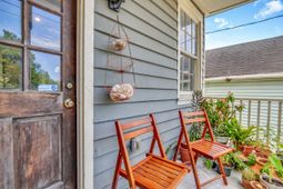 66 America Street photo 4