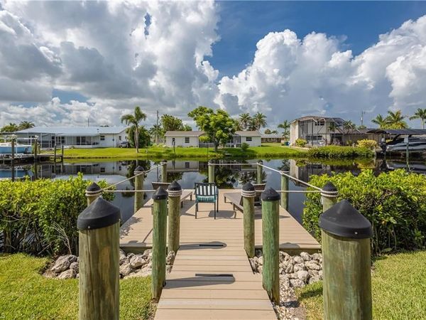 1720 Cascade WAY, NORTH FORT MYERS, FL 33917