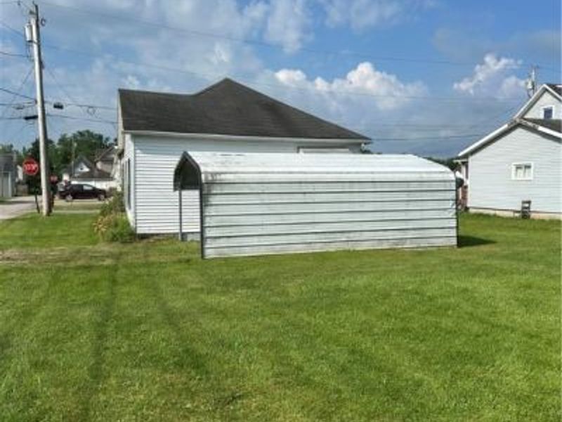 208 Center Street, Woodsfield, OH 43793 Photo 6