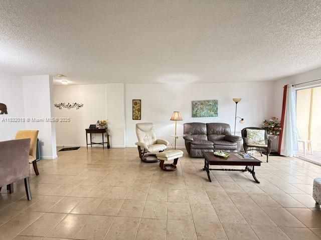 200 178th Dr, Unit 409, Sunny Isles Beach, FL 33160 Photo