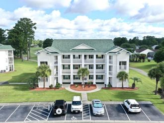 697 Tupelo Ln. Longs, SC 29568