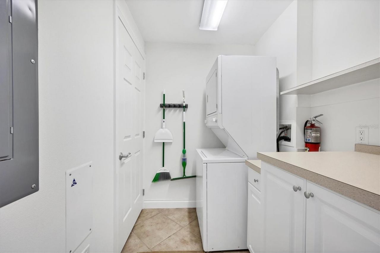 8111 Lakewood Main Street, Unit 305, Lakewood Ranch, FL 34202 Photo