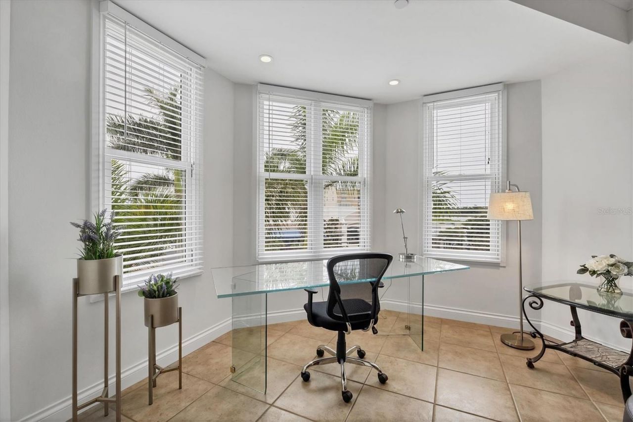 8111 Lakewood Main Street, Unit 305, Lakewood Ranch, FL 34202 Photo