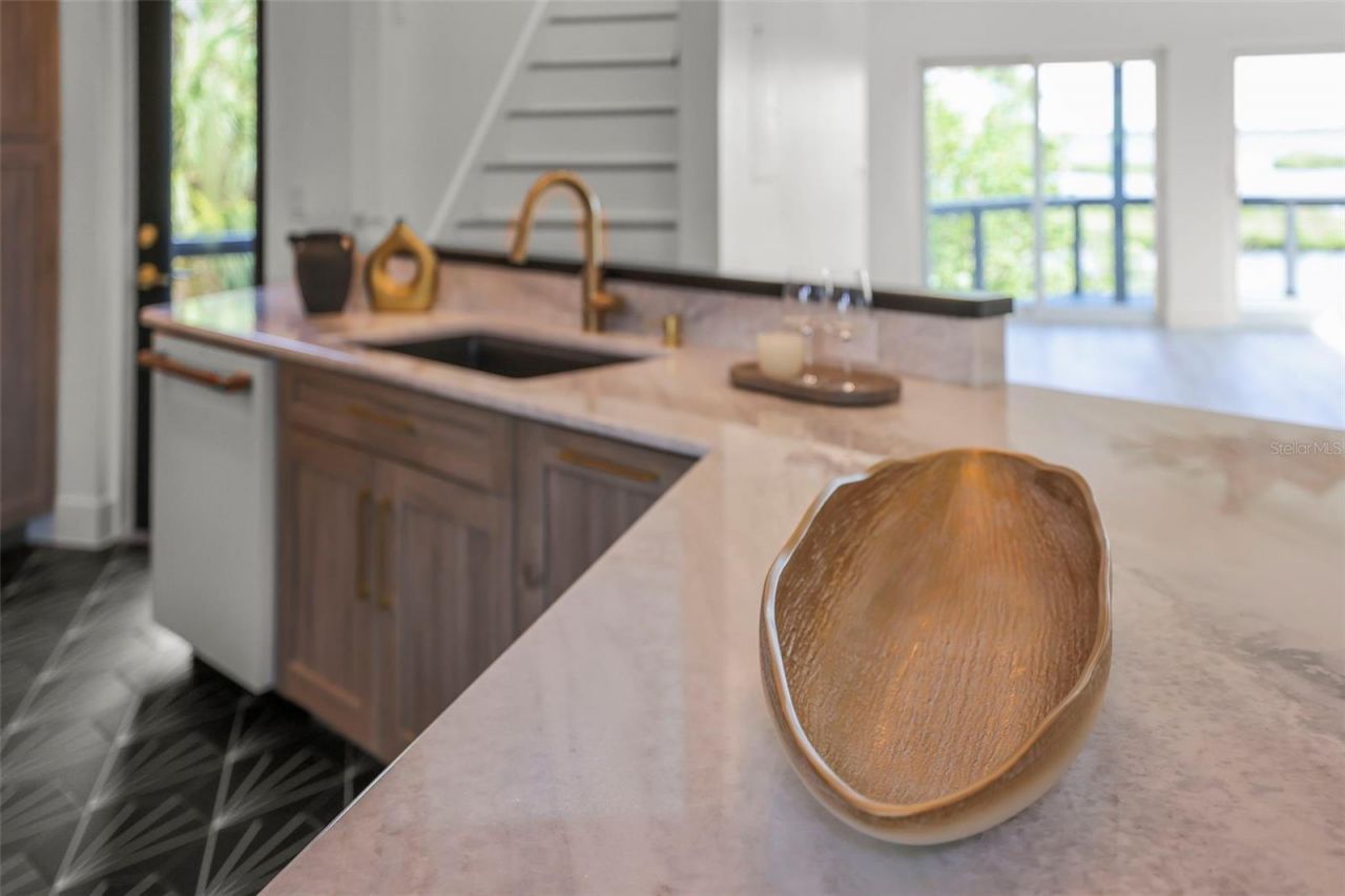 10701 Pine Island Drive, Weeki Wachee, FL 34607 Photo