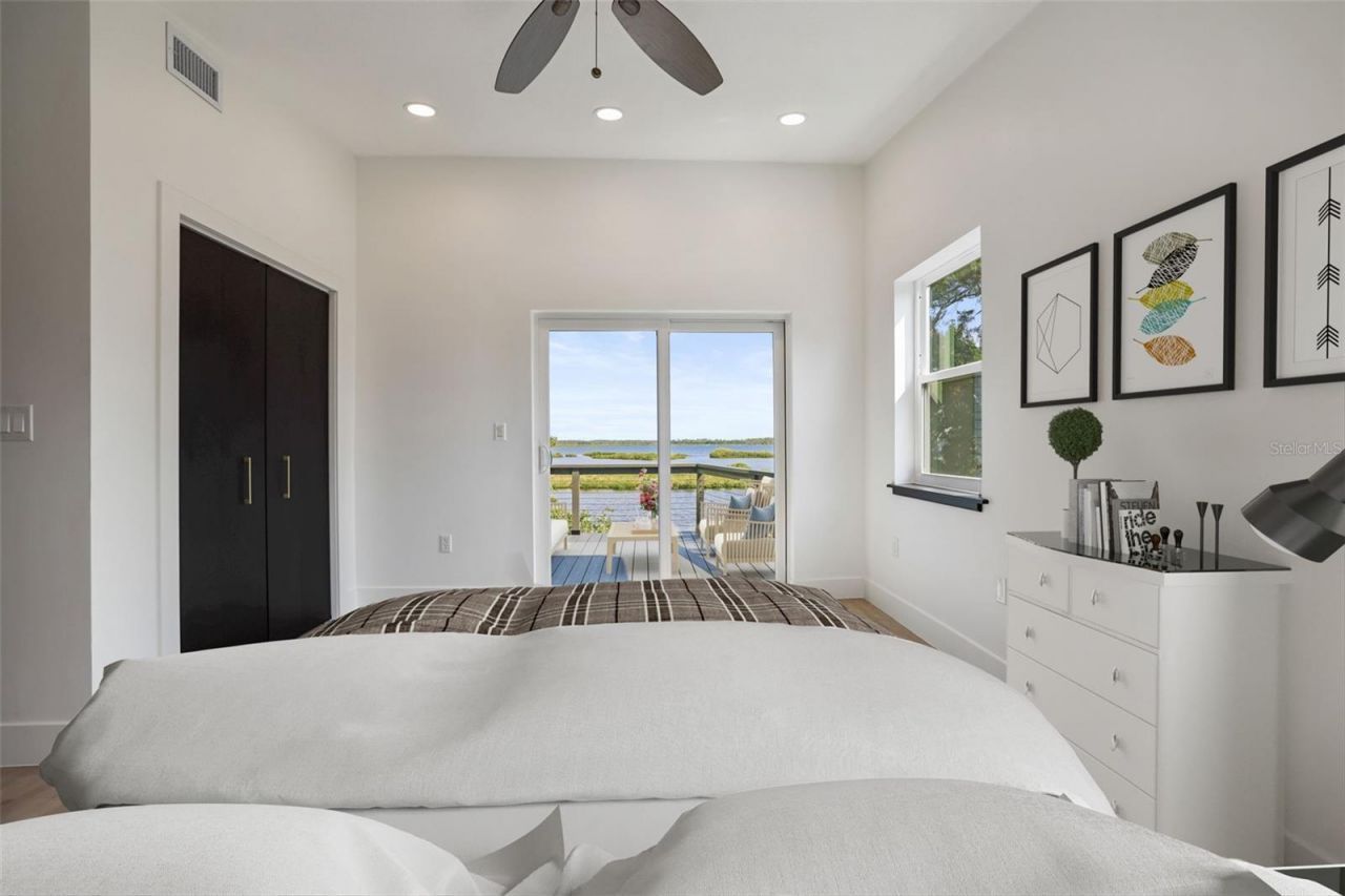 10701 Pine Island Drive, Weeki Wachee, FL 34607 Photo