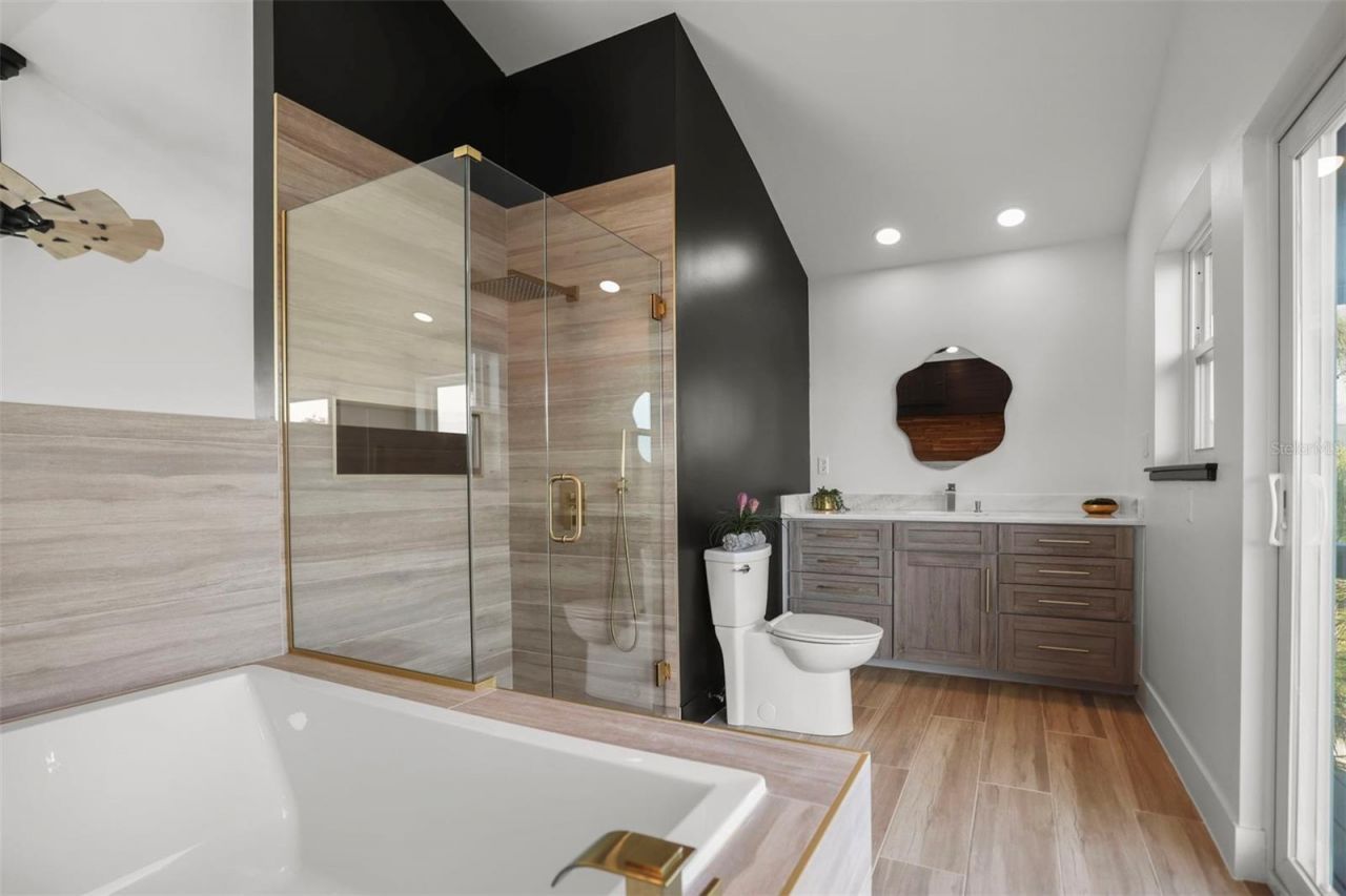 10701 Pine Island Drive, Weeki Wachee, FL 34607 Photo