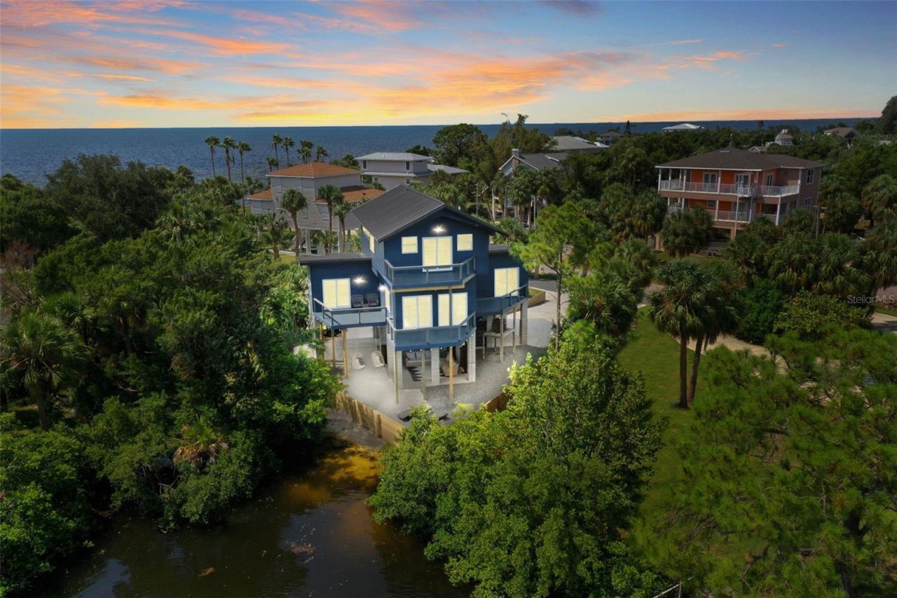 10701 Pine Island Drive, Weeki Wachee, FL 34607 Photo