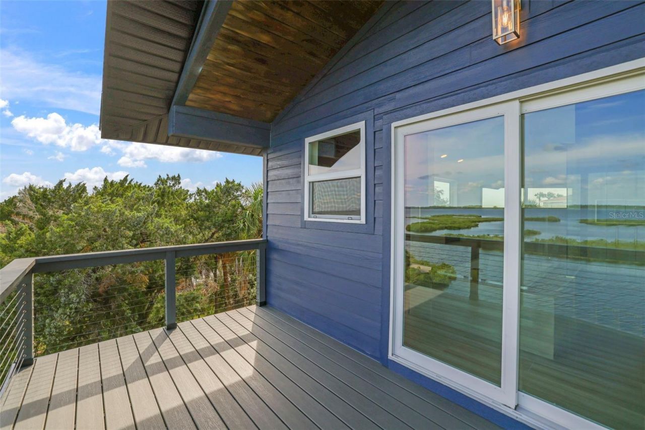 10701 Pine Island Drive, Weeki Wachee, FL 34607 Photo