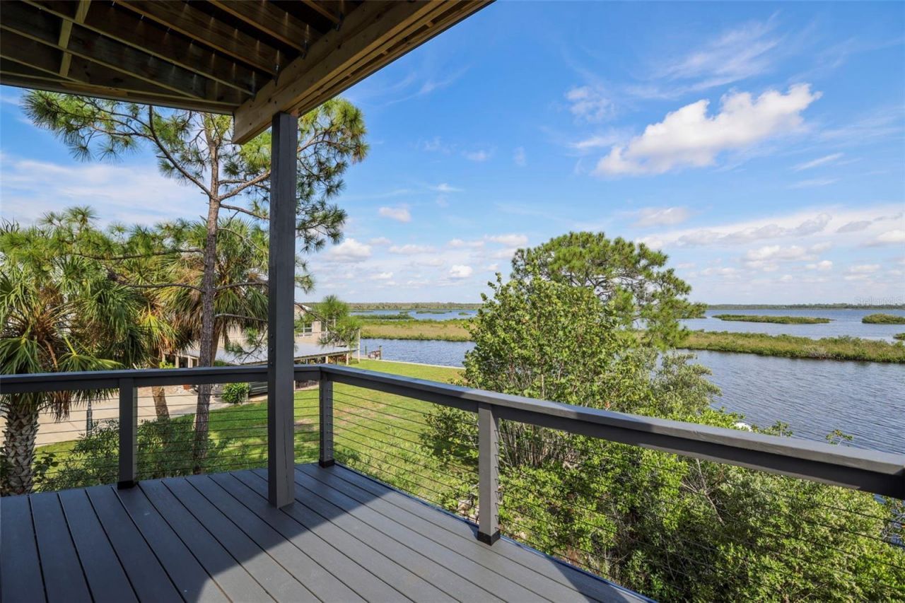 10701 Pine Island Drive, Weeki Wachee, FL 34607 Photo