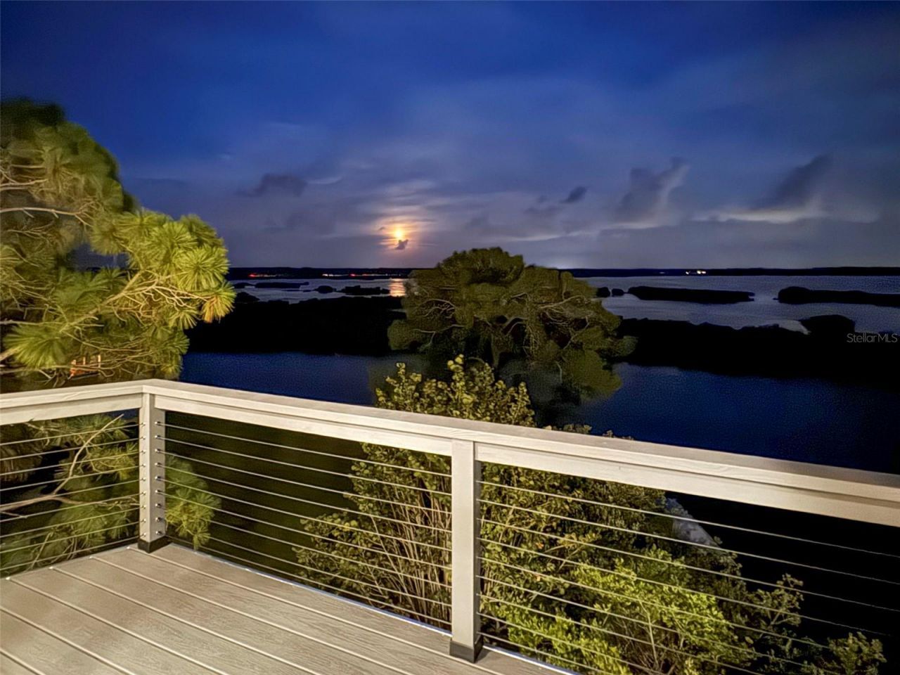 10701 Pine Island Drive, Weeki Wachee, FL 34607 Photo