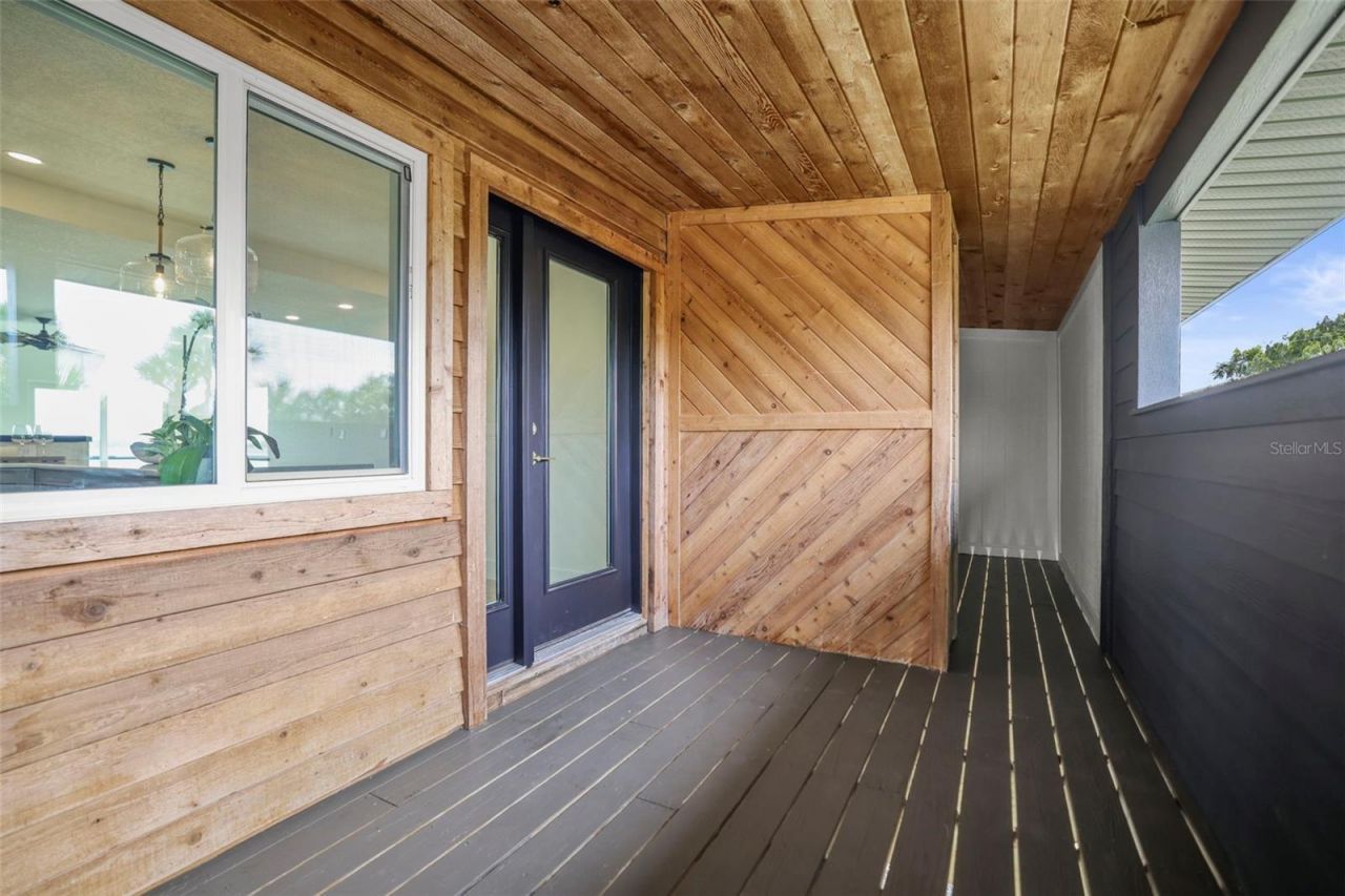 10701 Pine Island Drive, Weeki Wachee, FL 34607 Photo