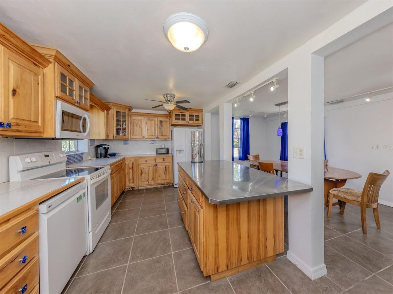 305 Chauncey Avenue, Bradenton, FL 34208 Photo