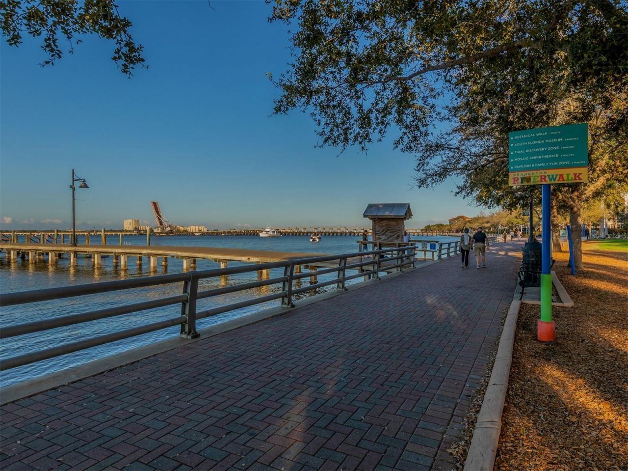 305 Chauncey Avenue, Bradenton, FL 34208 Photo