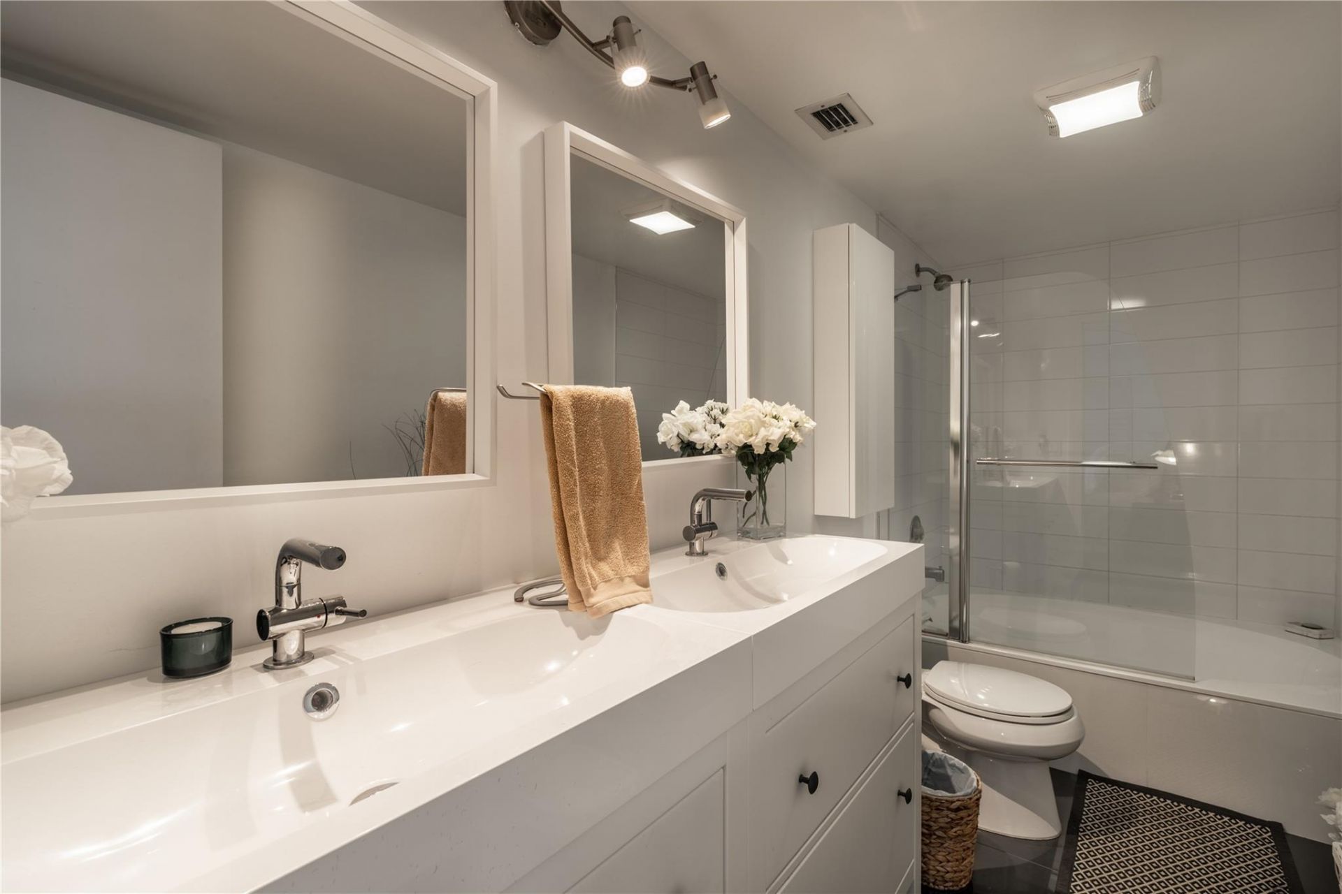 2206 S Cypress Bend Drive, Unit 803, Pompano Beach, FL 33069 Photo