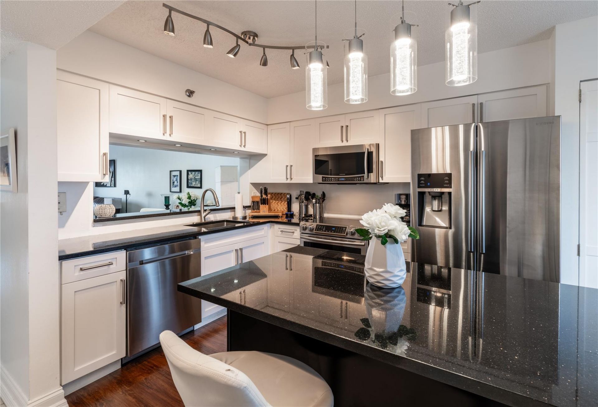 2206 S Cypress Bend Drive, Unit 803, Pompano Beach, FL 33069 Photo