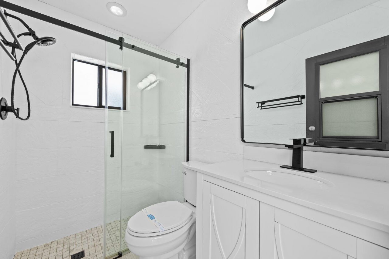 581 SE 5th Avenue, Pompano Beach, FL 33060 Photo