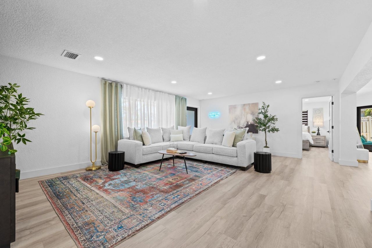 581 SE 5th Avenue, Pompano Beach, FL 33060 Photo