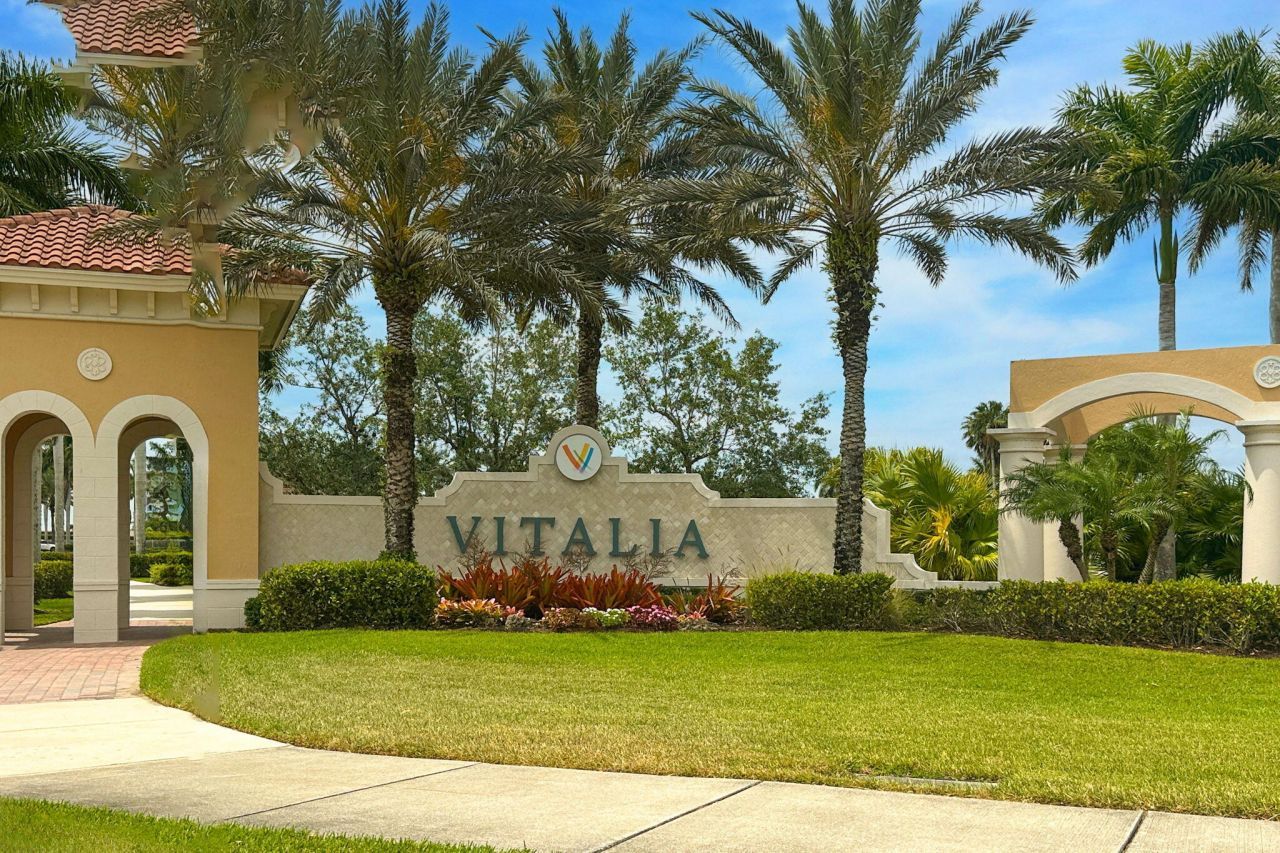 11251 SW Apple Blossom Trail, Port Saint Lucie, FL 34987 Photo