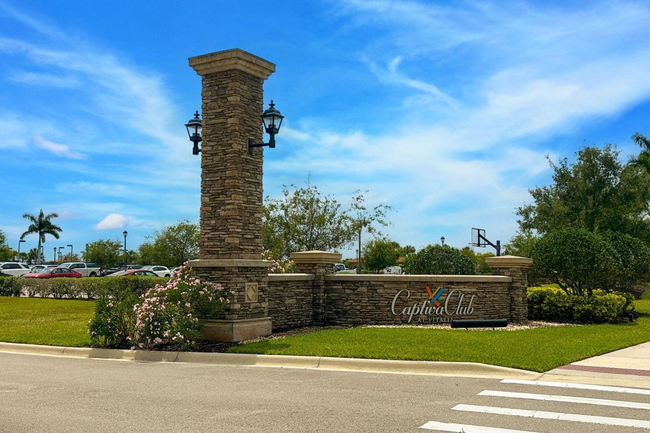 11251 SW Apple Blossom Trail, Port Saint Lucie, FL 34987 Photo