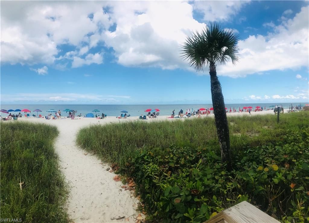 1200 Gulf Shore Blvd N, Unit 404, Naples, FL 34102 Photo