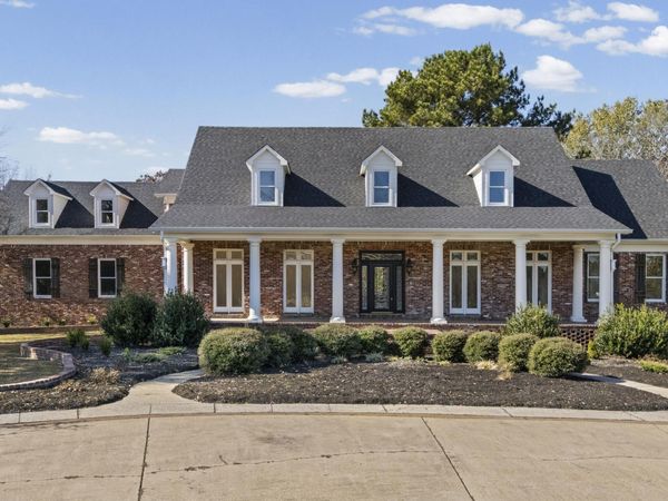 1594 Victoria Road, Byhalia, MS 38611