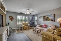 1196 River Oaks Dr. photo 4