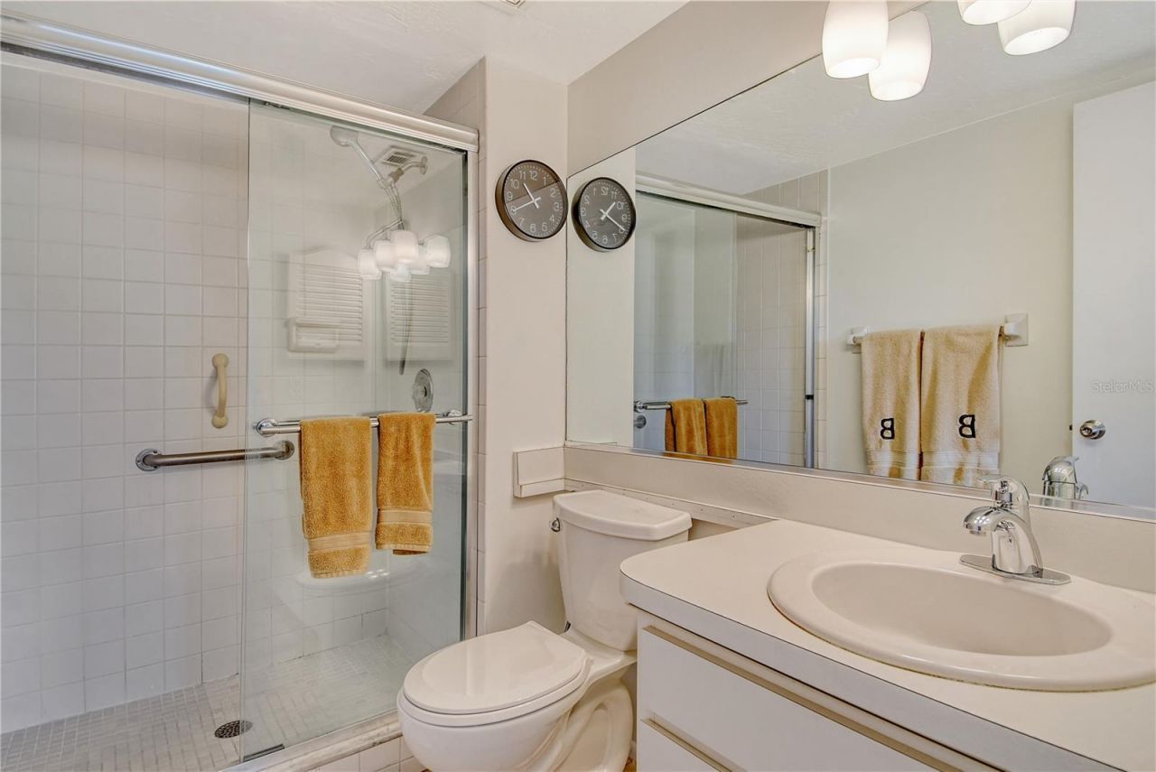 2124 Tamiami Trail N, Unit 103, Sarasota, FL 34234 Photo