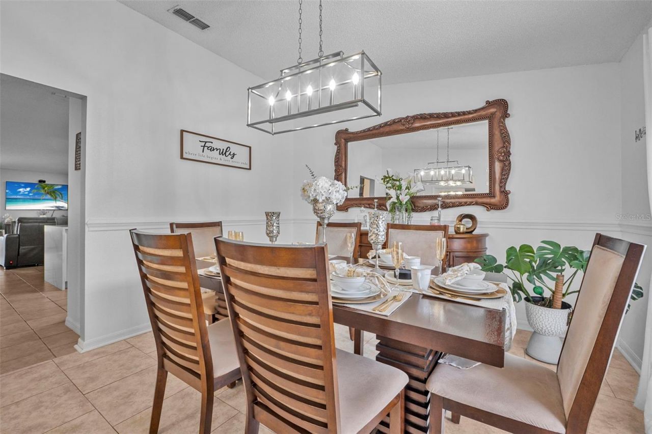 973 Radford Drive, Deltona, FL 32738 Photo