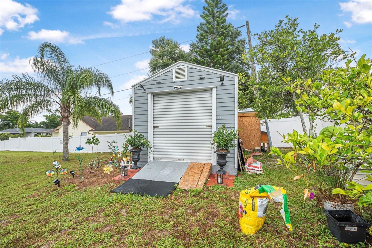 973 Radford Drive, Deltona, FL 32738 Photo