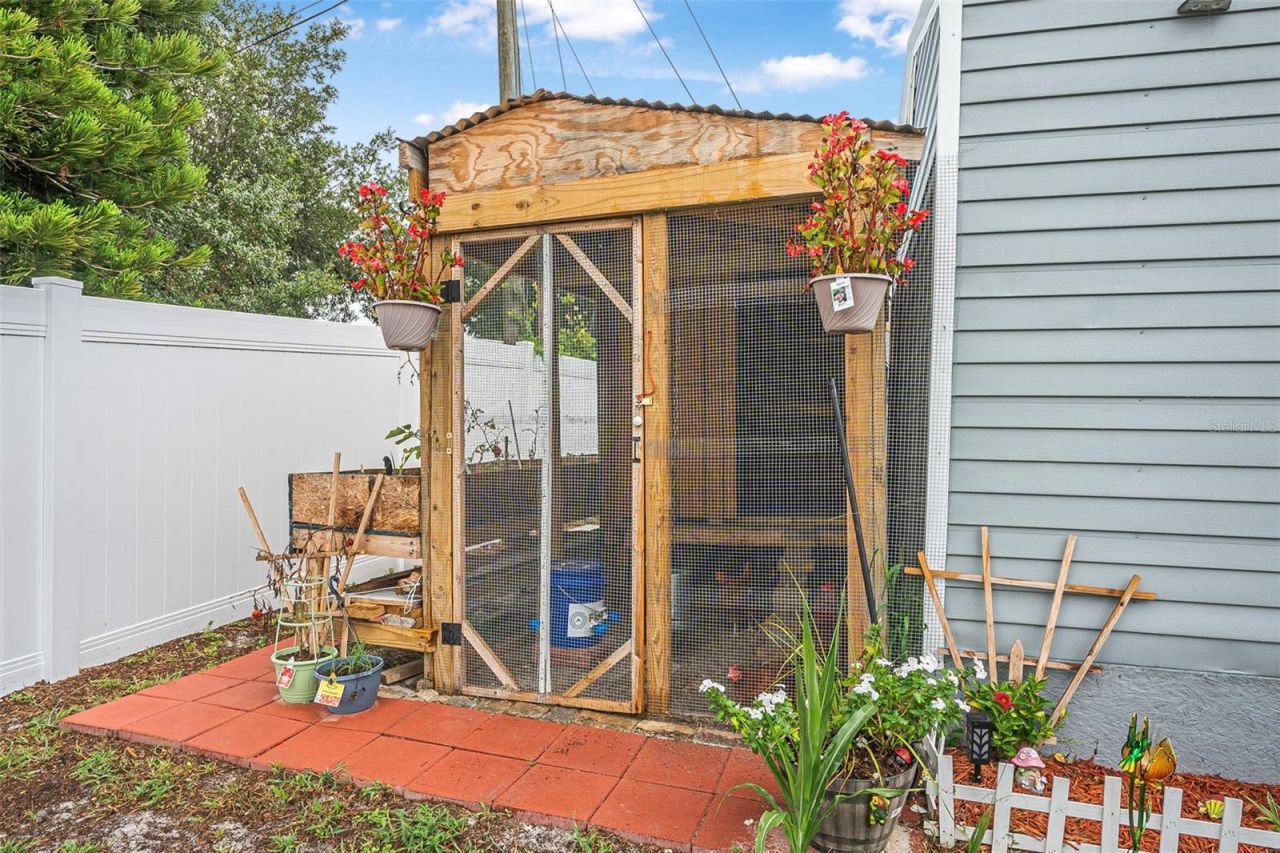 973 Radford Drive, Deltona, FL 32738 Photo