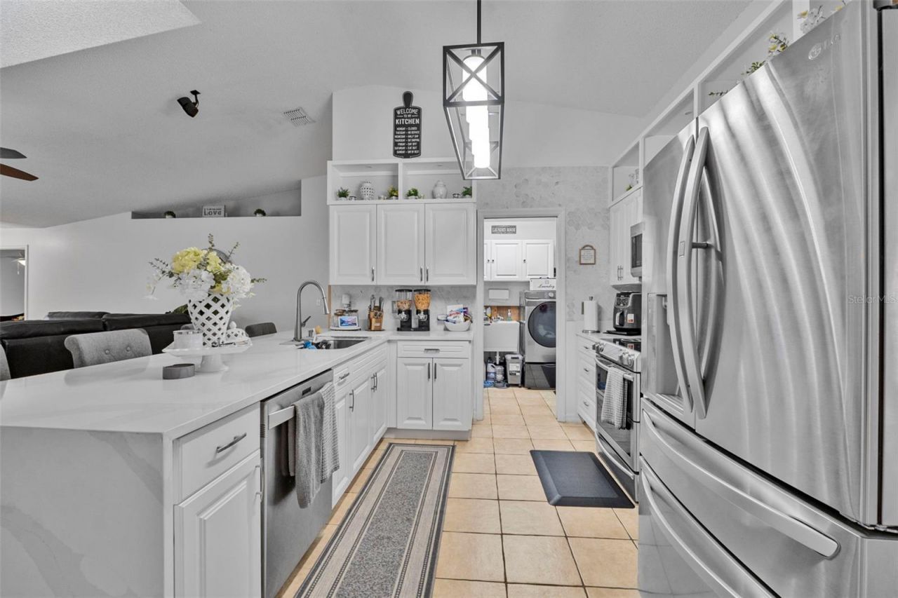 973 Radford Drive, Deltona, FL 32738 Photo