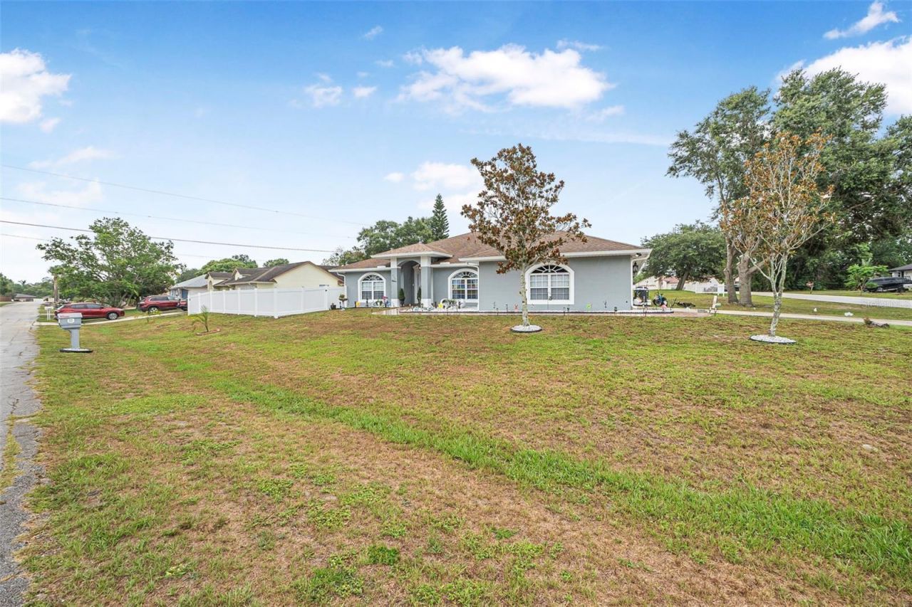 973 Radford Drive, Deltona, FL 32738 Photo