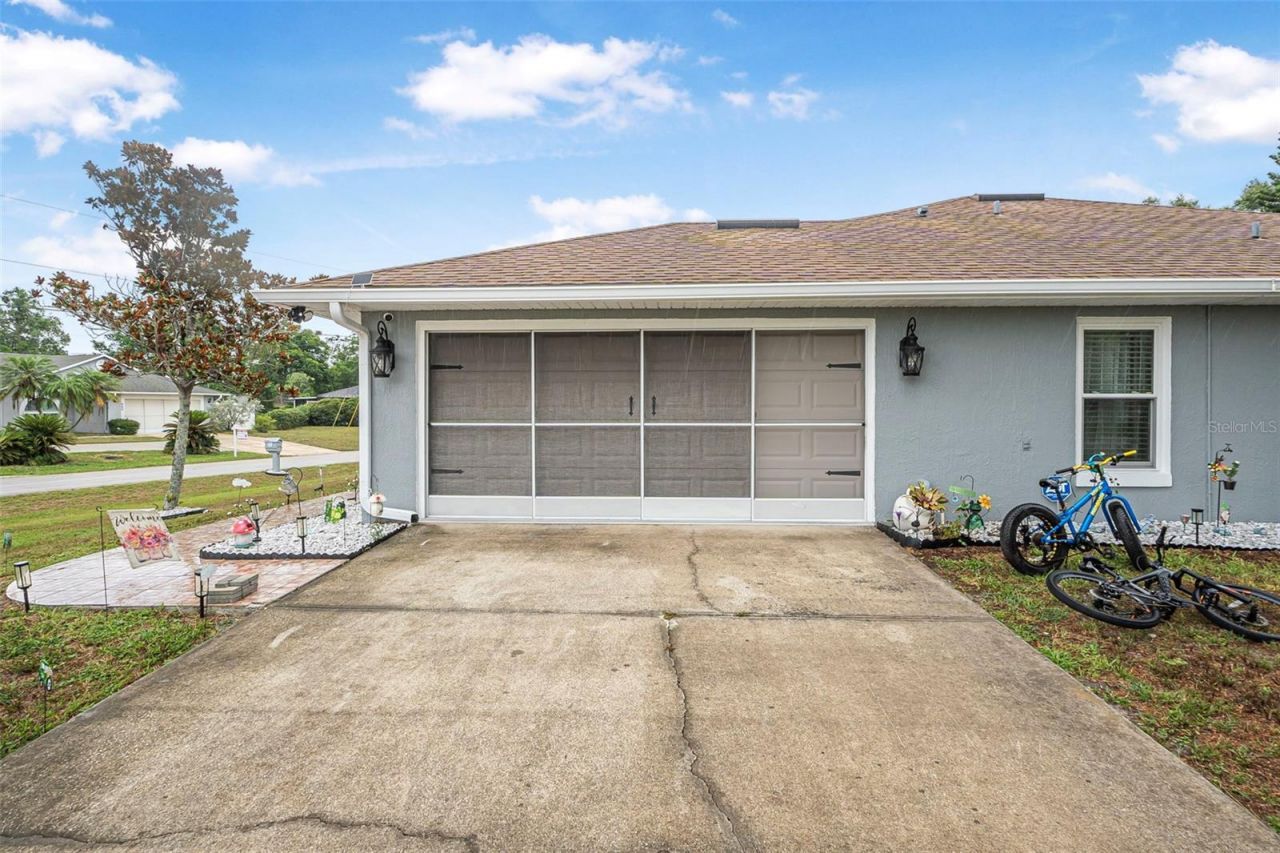 973 Radford Drive, Deltona, FL 32738 Photo