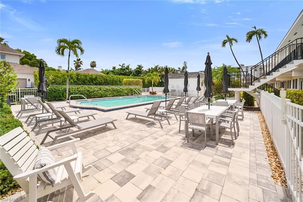 290 Banyan Blvd, Unit 290, Naples, FL 34102 Photo