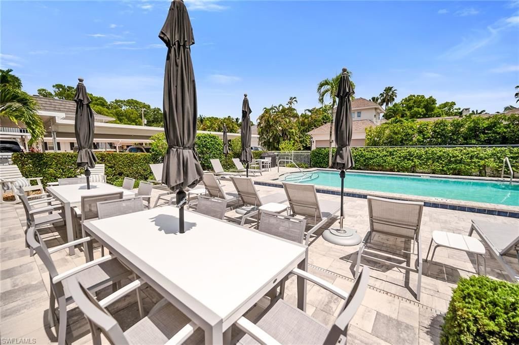 290 Banyan Blvd, Unit 290, Naples, FL 34102 Photo