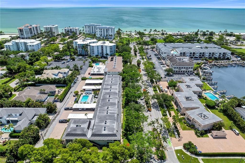 290 Banyan Blvd, Unit 290, Naples, FL 34102 Photo