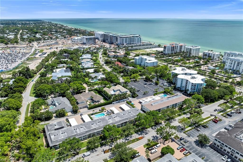 290 Banyan Blvd, Unit 290, Naples, FL 34102 Photo