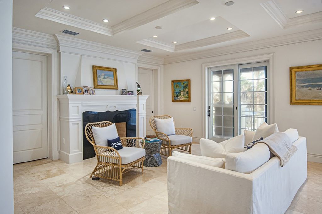 1010 Easter Lily Lane, Unit 204, Vero Beach, FL 32963 Photo
