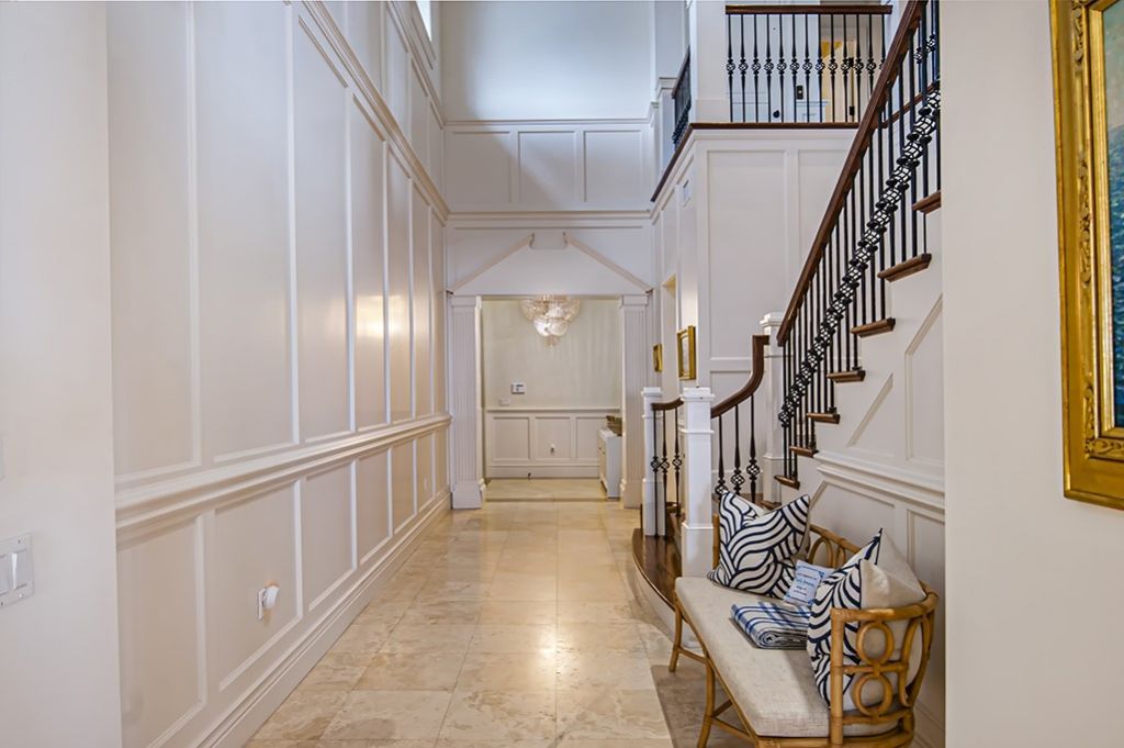 1010 Easter Lily Lane, Unit 204, Vero Beach, FL 32963 Photo