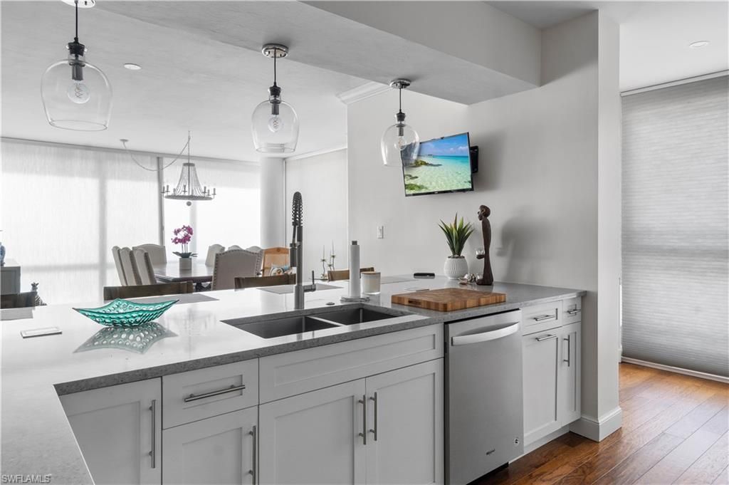 4031 Gulf Shore Blvd N, Unit 25, Naples, FL 34103 Photo