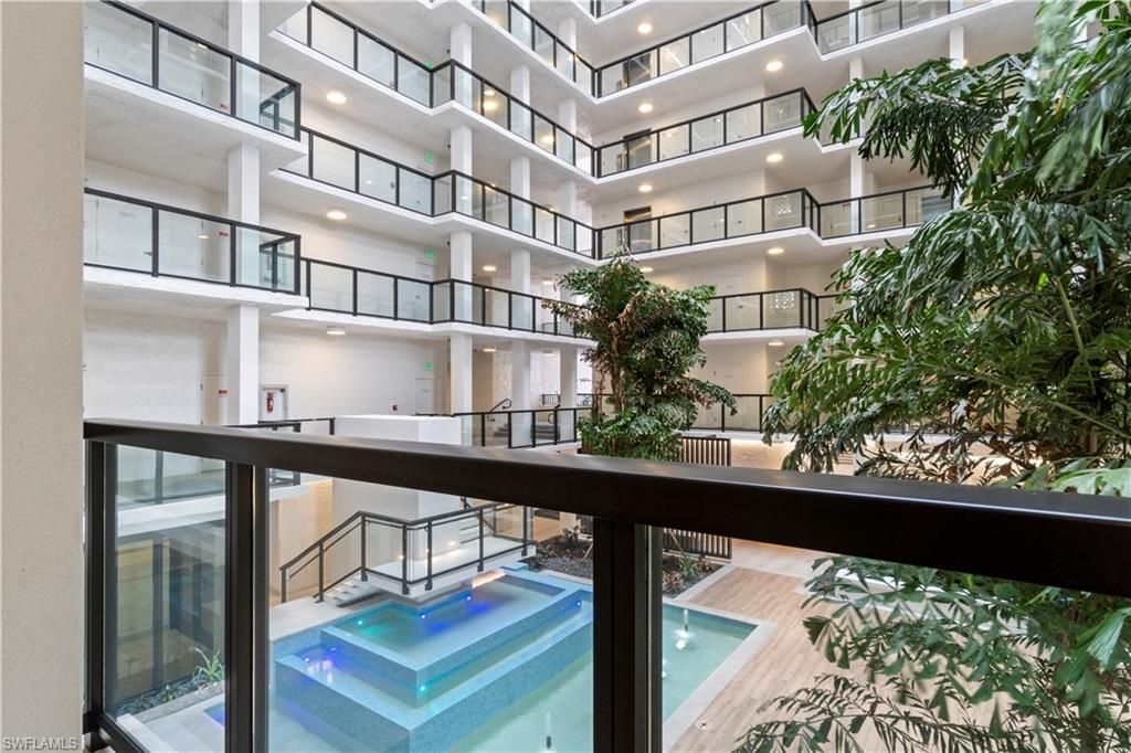 4031 Gulf Shore Blvd N, Unit 25, Naples, FL 34103 Photo