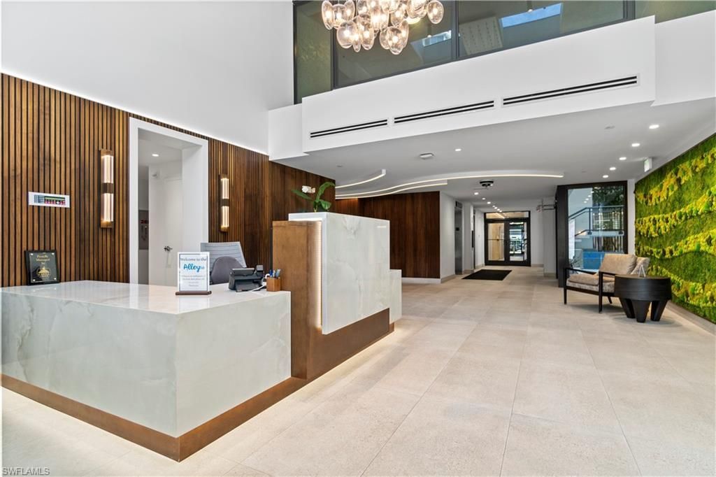 4031 Gulf Shore Blvd N, Unit 25, Naples, FL 34103 Photo