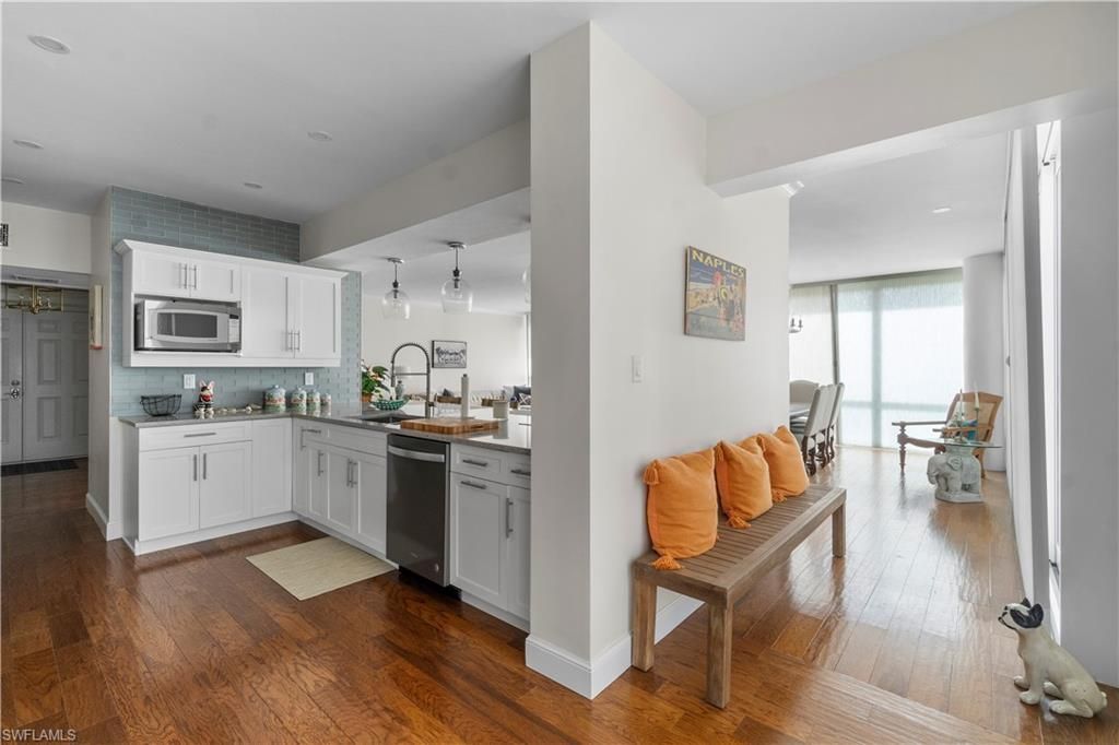 4031 Gulf Shore Blvd N, Unit 25, Naples, FL 34103 Photo