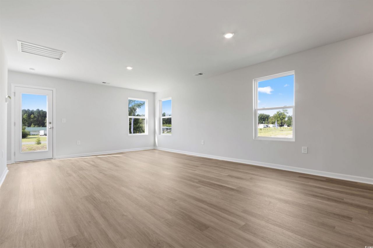 32 Cape Point Dr. Photo 15