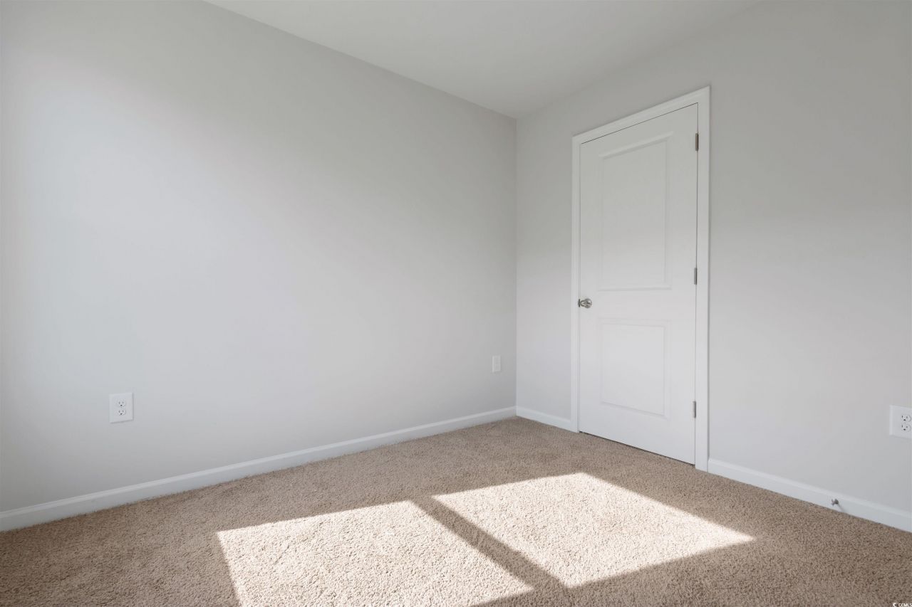 32 Cape Point Dr. Photo 9