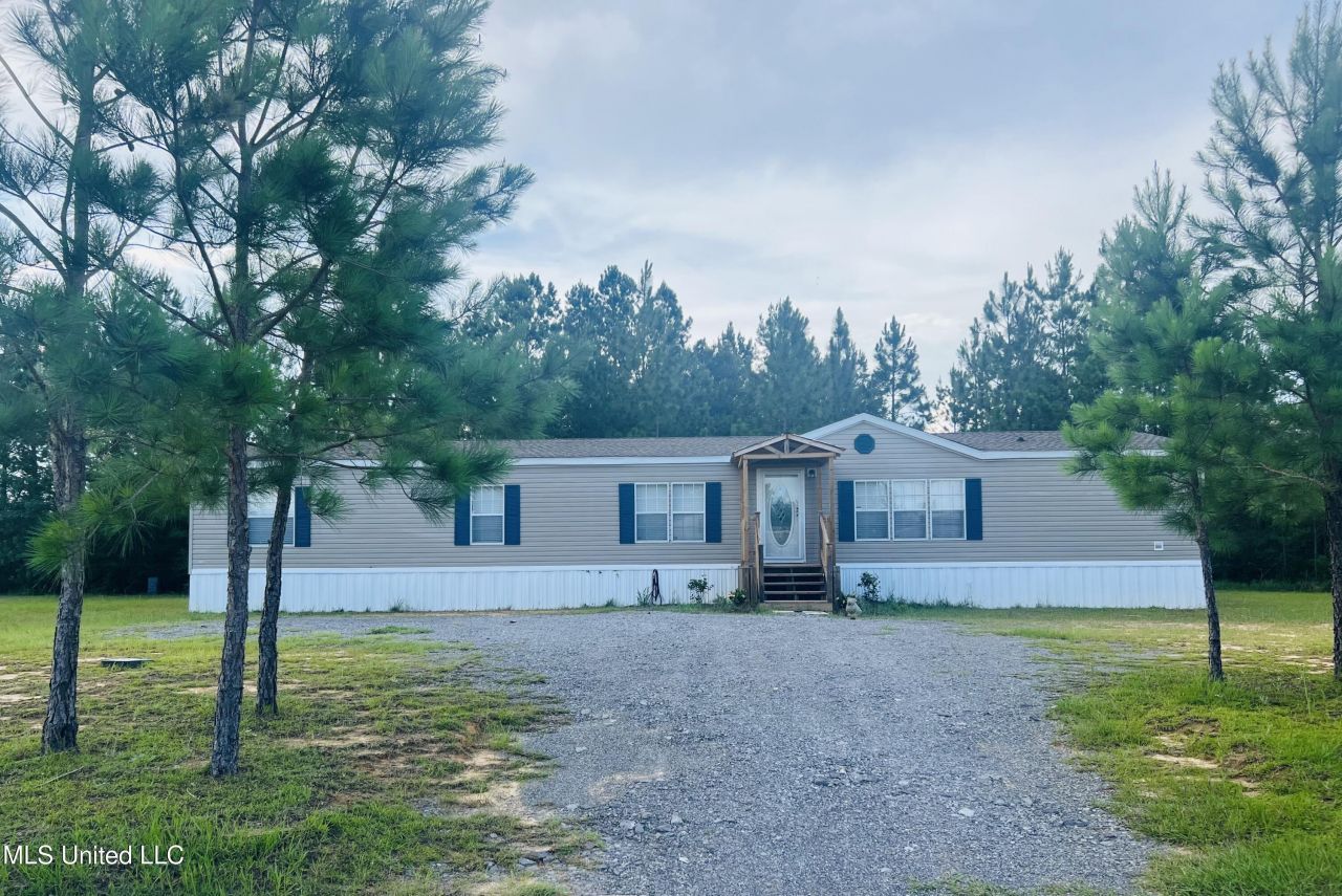 7 Willow Cove, McHenry, MS 39561 Main Photo