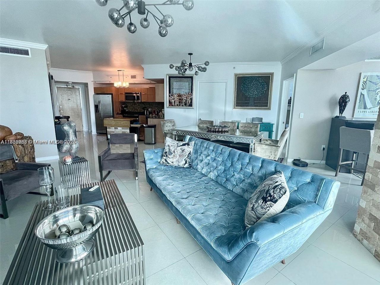 350 S Miami Ave, Unit 3602, Miami, FL 33130 Photo