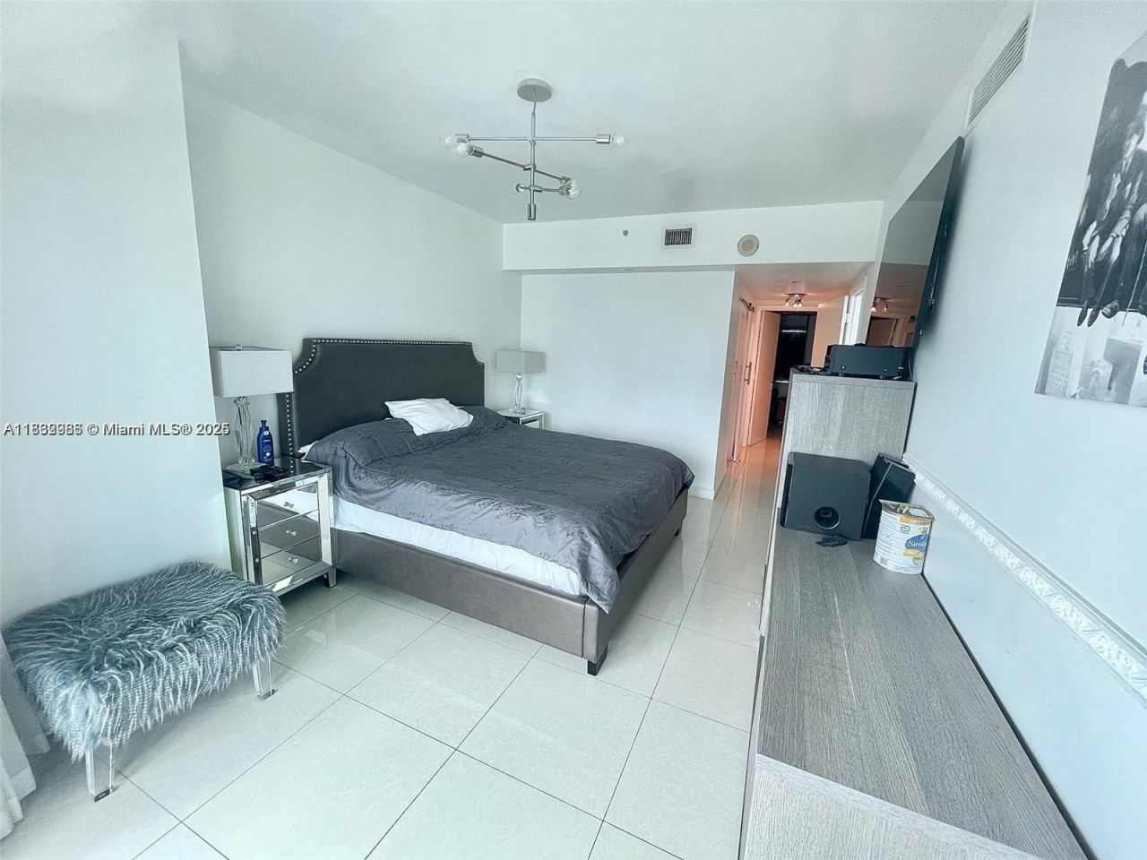 350 S Miami Ave, Unit 3602, Miami, FL 33130 Photo