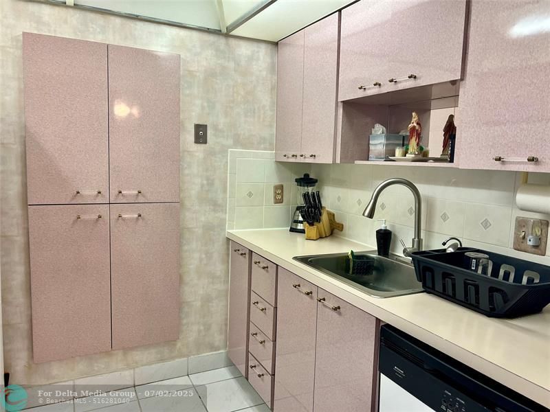 111 Briny Avenue, Unit 2106, Pompano Beach, FL 33062 Photo