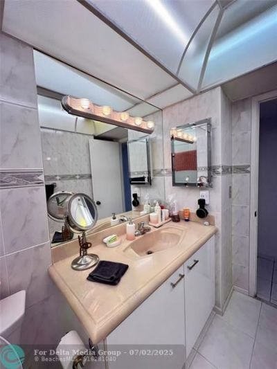 111 Briny Avenue, Unit 2106, Pompano Beach, FL 33062 Photo